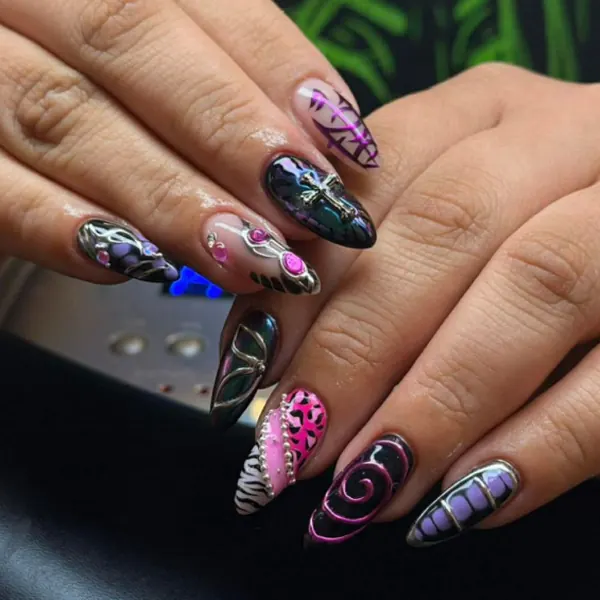 smoky nail art